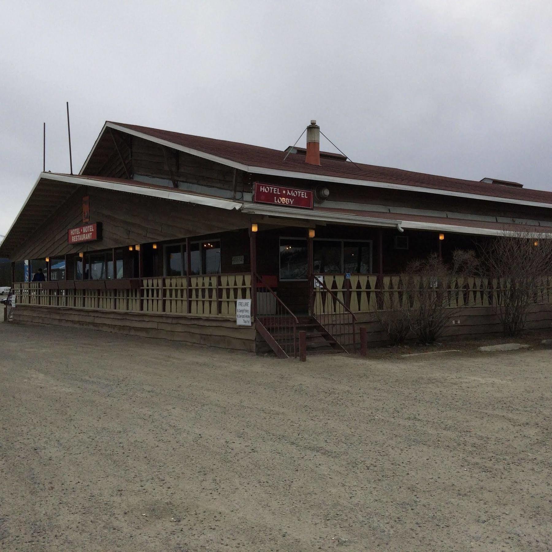 Airport Chalet Whitehorse Zewnętrze zdjęcie
